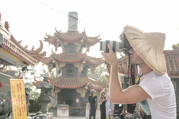 Josh while working on a photoshoot in Taiwan, 2016 (image by Nicolai Kornum).