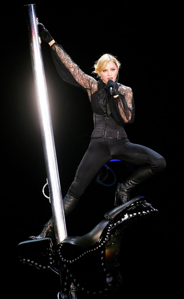 madonna confessions tour costumes