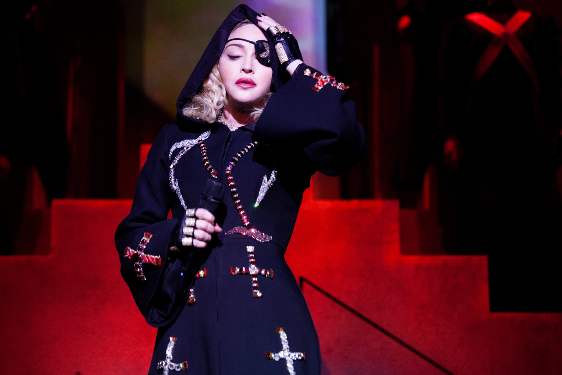 madame x tour wiki